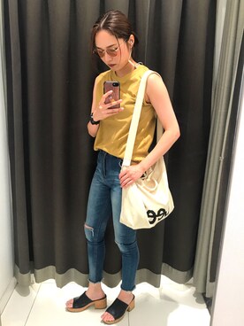 「ジーナシス」｜「アイテム（腕時計）」を使った、そめさん（レディース・165cm）の夏コーディネート