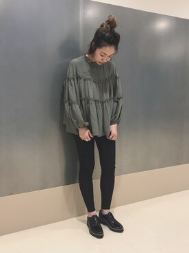 「mystic（ミスティック）のアイテム（ローファー）」を使った、sanako_yoshidaさん（レディース・157cm）の秋コーディネート