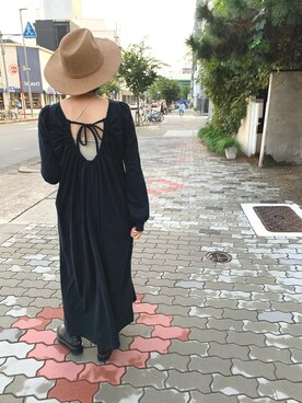 バックシャンカットワンピースを使った人気ファッションコーディネート Wear