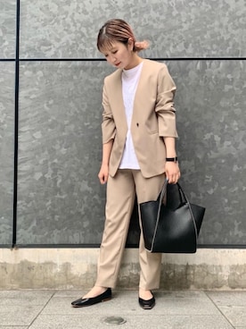 「RECOMMEND  ITEM STYLING」｜「アイテム（スラックス）」を使った、福井（fukui）さん（レディース・159cm）の春コーディネート