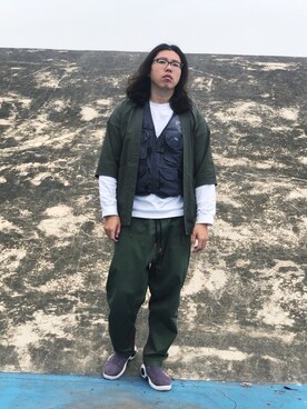 「oqLiq（オークリック）のアイテム（ジャケット/アウター）」を使った、吳俊儒さん（メンズ・180cm）の春コーディネート