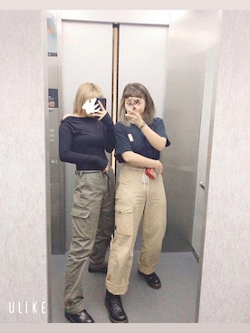 「Carhartt（カーハート）のアイテム（その他パンツ、ベージュ系）」を使った、たまさん（レディース・158cm）の秋コーディネート
