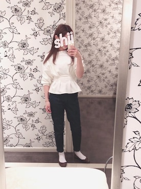 「ADAM ET ROPE'（アダムエロペ）のアイテム（トレンチコート）」を使った、しいこさん（レディース・156cm）の春コーディネート