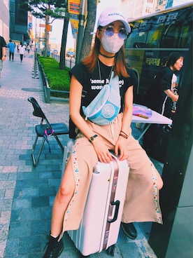 「アイテム（ボディバッグ/ウエストポーチ、ブルー系）」を使った、ぱべさん（レディース・162cm）の夏コーディネート