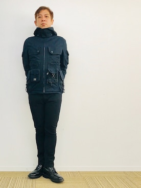 「トリッカーズ」｜「アイテム（マウンテンパーカー）」を使った、yasuさん（メンズ・174cm）の秋コーディネート