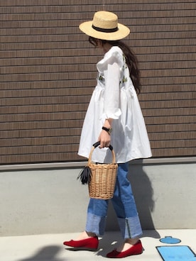 「kormarch」｜「アイテム（帽子）」を使った、MISATO さん（レディース・161cm）の春コーディネート