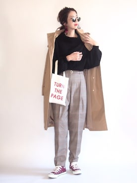 「TODAYFUL（トゥデイフル）のアイテム（トレンチコート）」を使った、MISATO さん（レディース・161cm）の秋コーディネート