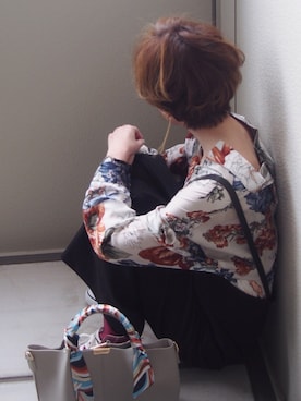 「Aura（アウラ）のアイテム（アクセサリー）」を使った、MISATO さん（レディース・161cm）の春コーディネート