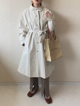 「スリットパンツ」｜「アイテム（トレンチコート）」を使った、MISATO さん（レディース・161cm）の春コーディネート