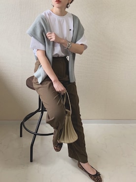「アイテム（バレエシューズ）」を使った、MISATO さん（レディース・161cm）の春コーディネート