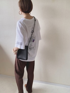 「ISOOK（アイスー）のアイテム（パンツ）」を使った、MISATO さん（レディース・161cm）の夏コーディネート