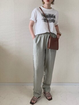 「ISOOK（アイスー）のアイテム（パンツ）」を使った、MISATO さん（レディース・161cm）の夏コーディネート