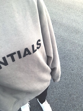 「FOG ESSENTIALS（エフオージーエッセンシャルズ）のアイテム（スウェット）」を使った、ぽんさん（レディース・170cm）の春コーディネート