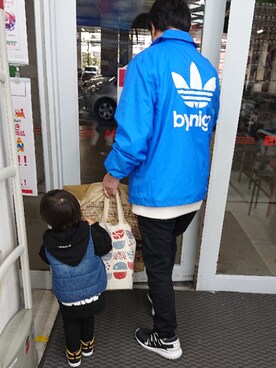 「XLARGE KIDS（エクストララージキッズ）のアイテム（パーカー、ブラック系）」を使った、ゆいてぃ★さん（キッズ・80cm）の春コーディネート