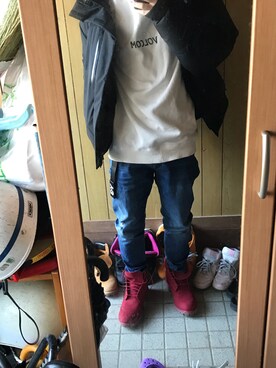 「VOLCOM（ボルコム）のアイテム（スウェット）」を使った、SHO∞さん（メンズ・170cm）の冬コーディネート