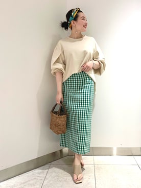 「Rouge vif（ルージュヴィフ）のアイテム（かごバッグ）」を使った、YUKA  MAKINOさん（レディース・158cm）の春コーディネート