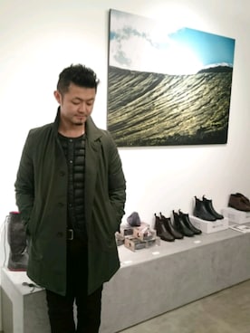 「LUGG NAGG（ラグナグ）のアイテム（ステンカラーコート）」を使った、Daisuke Numataさん（メンズ・163cm）の冬コーディネート