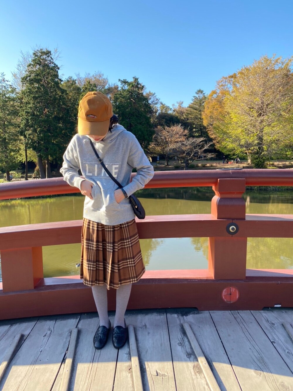「145cm、148cm、150cm」｜「My Fav. CHILD WOMANのFISH刺繍CAP（キャップ、オレンジ系）」を使った、ツバメさん（レディース・148cm）の冬コーディネートの1枚目の写真