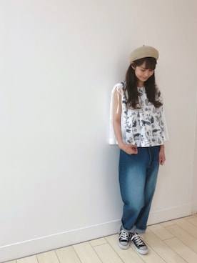 「Casselini（キャセリーニ）のアイテム（ハンチング/ベレー帽）」を使った、haupia(小倉井筒屋店)さん（レディース・160cm）の春コーディネート