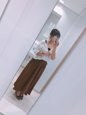 「BROWN」｜「アイテム（アクセサリー）」を使った、ゆりさん（レディース・156cm）の秋コーディネート