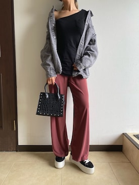 「Bershka（ベルシュカ）のアイテム（デニムジャケット）」を使った、𝕋𝕆𝕄𝕆𝕂𝕆𝔸ℕ𝔻𝕆さん（レディース・167cm）の春コーディネート