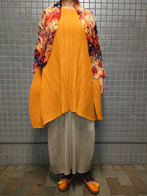 Tukmi Pleats Pleaseのワンピースを使ったコーディネート Wear Tukmi Pleats Pleaseのワンピースを使ったコーディネート Wear