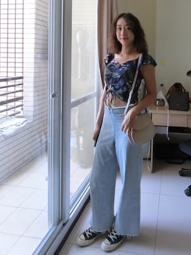 「アイテム（チューブトップ、ブルー系）」を使った、Tippiさん（レディース・168cm）の夏コーディネート