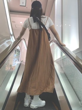 「ワンピース×スニーカー」｜_____riririさん（レディース・162cm）の夏コーディネート