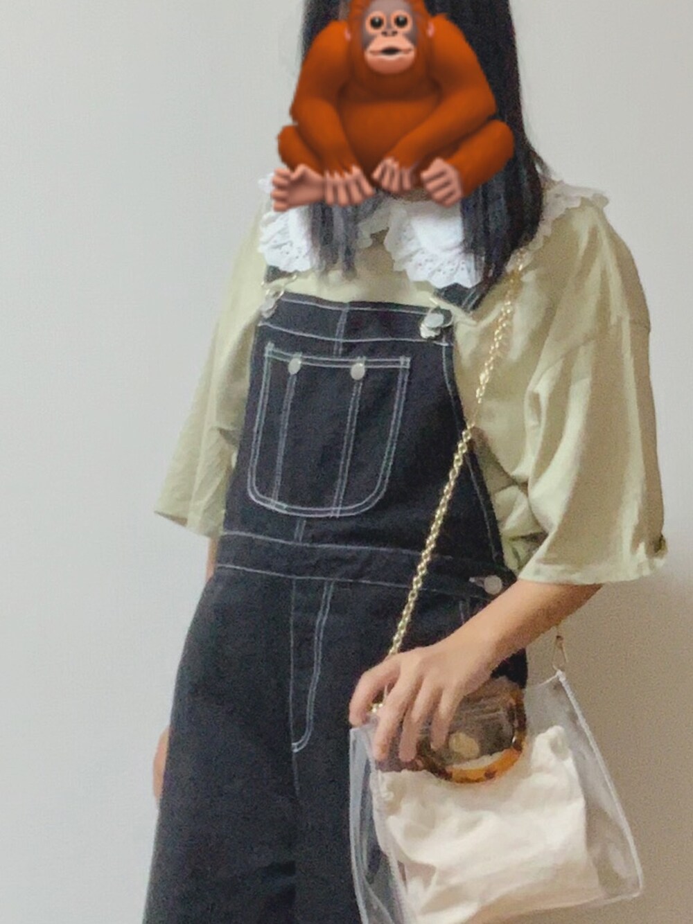 「オーバーオール、黒オーバーオール、着回しコーデ、つけ襟、おしゃれさんと繋がりたい、WEGO、SPINNS」｜「WEGOのWEGO/BIGレース付け襟（付け襟、ホワイト系）」を使った、うるさん（レディース・158cm）の夏コーディネートの1枚目の写真