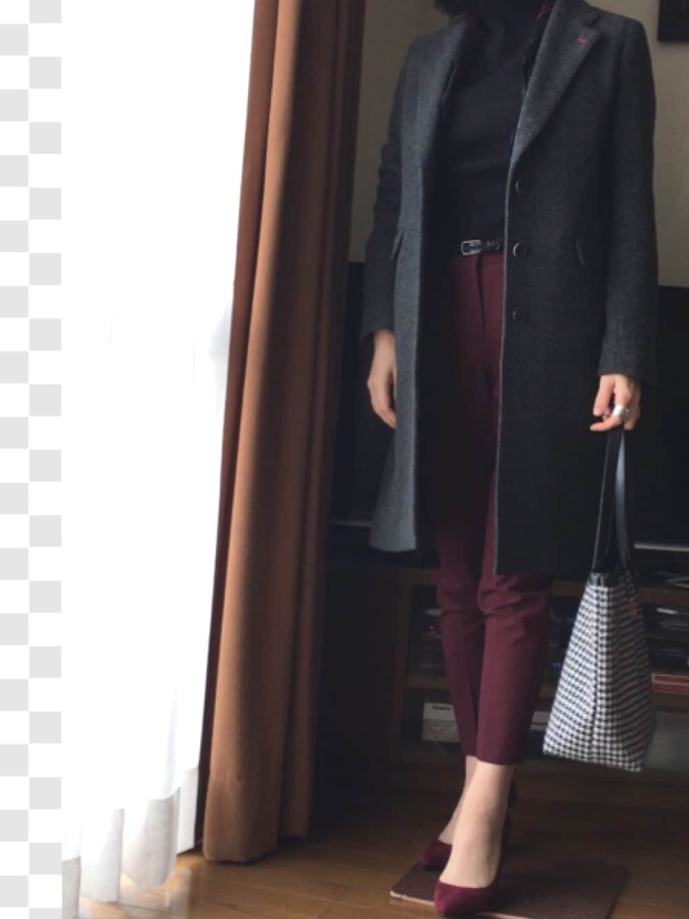 「Ines de la Fressange × UNIQLOのアイテム（チェスターコート、グレー系）」を使った、R.oさん（レディース・161cm）の冬コーディネートの1枚目の写真