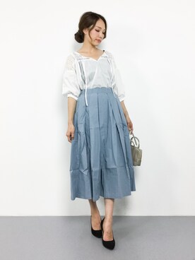 「titivate（ティティベイト）のタイプライタータックフレアスカート（スカート）」を使った、momokoさん（レディース・165cm）の夏コーディネート