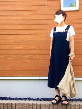 「teva」｜「アイテム（ジャンパースカート）」を使った、aoiさん（レディース・158cm）の春コーディネート