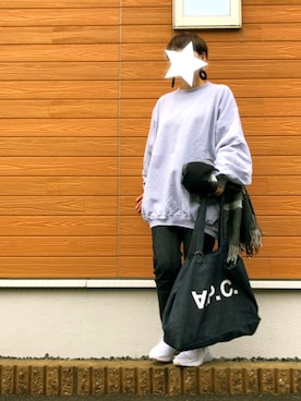 「ZOZO（ゾゾ）のスリムテーパードデニムパンツ［WOMEN］（デニムパンツ）」を使った、aoiさん（レディース・158cm）の冬コーディネート