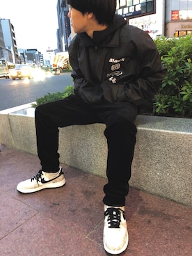 「BlackEyePatch（ブラックアイパッチ）のアイテム（ナイロンジャケット）」を使った、📸さん（メンズ・166cm）の秋コーディネート
