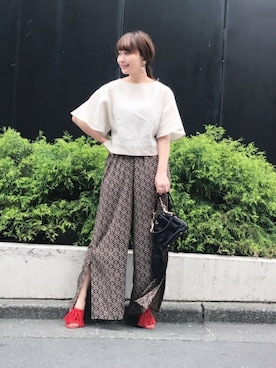 「Dickies（ディッキーズ）のアイテム（ショルダーバッグ）」を使った、nano・universe press天本さん（レディース・162cm）の夏コーディネート