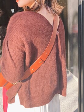 「アイテム（トップス、ブラウン系）」を使った、nano・universe press天本さん（レディース・162cm）の冬コーディネート