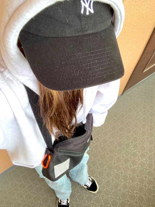 Mayu New Eraのキャップを使ったコーディネート Wear