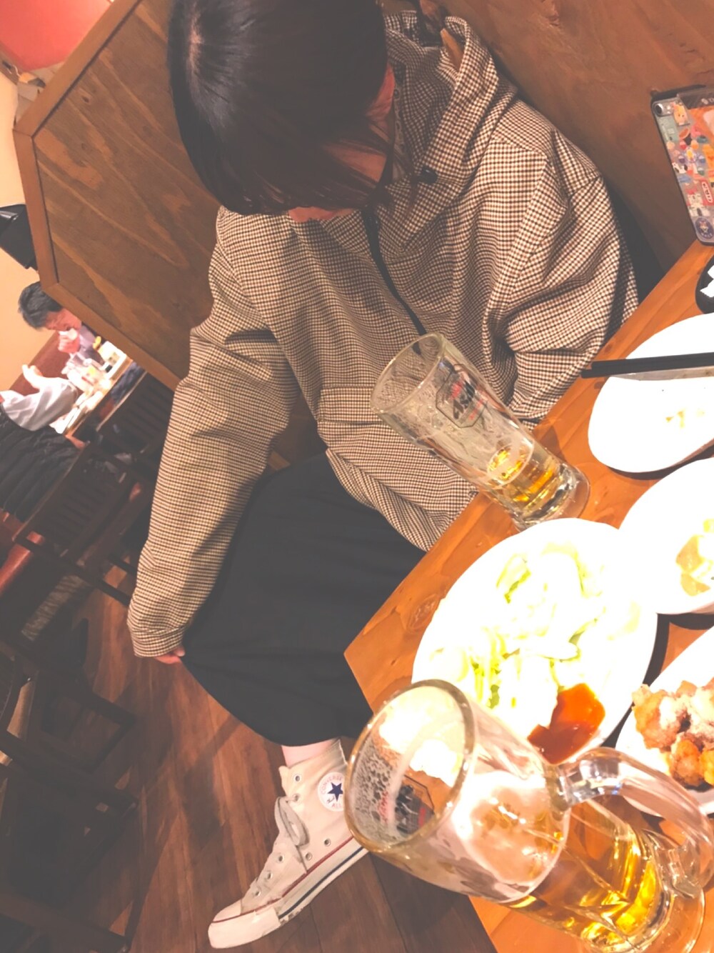 「ZARA MAN、古着、ユニクロ、飲み、てけてけ、千鳥柄、千鳥格子、パーカー、お買い物」｜「UNIQLOのアイテム（スカート、ブラック系）」を使った、RIZUMIさん（レディース・160cm）の春コーディネートの1枚目の写真
