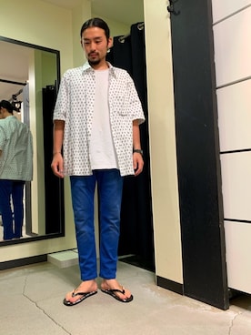 「DIESEL（ディーゼル）のアイテム（ビーチサンダル）」を使った、水本健矢さん（メンズ・173cm）の春コーディネート