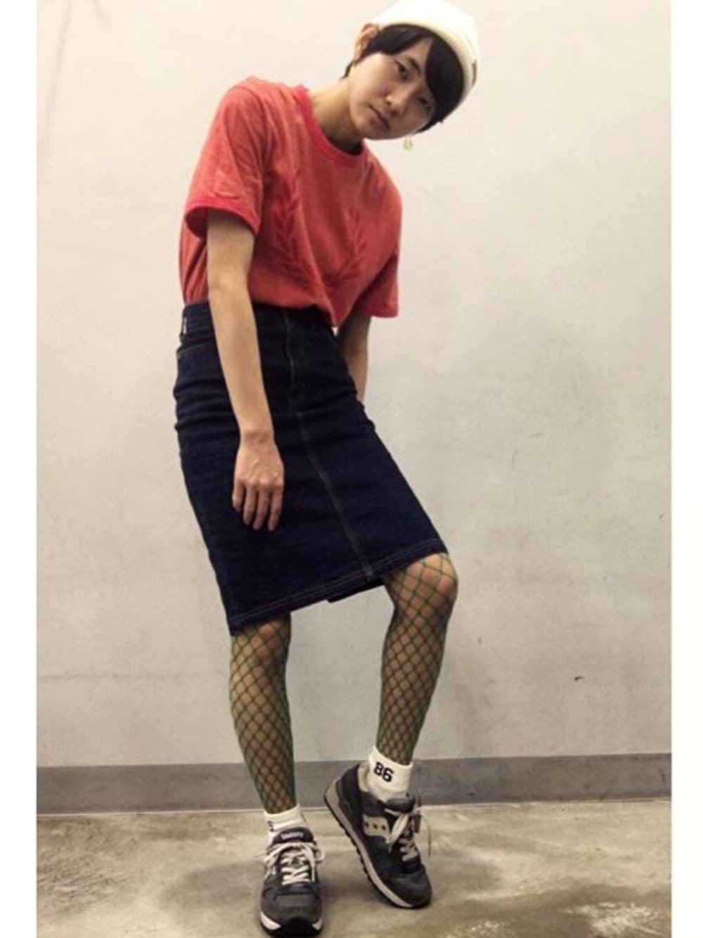 「網タイツ、秋コーデ、カジュアル、プチプラ、秋服、おしゃれさんと繋がりたい、ootd、チビーズ✳︎、スポーツミックス、FRED PERRY」｜「FRED PERRYのアイテム（ニットキャップ/ビーニー、ベージュ系）」を使った、铃美-lingmei-さん（レディース・158cm）の夏コーディネートの1枚目の写真