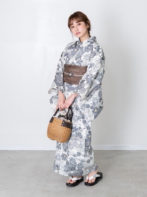 ゆかた館グレース Yukatakan Grace ゆかた館グレースの浴衣を使ったコーディネート Wear