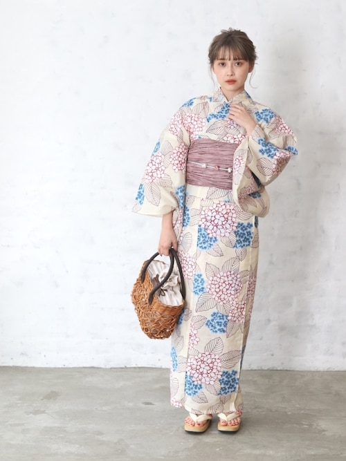 ゆかた館グレース Yukatakan Grace ゆかた館グレースの浴衣を使ったコーディネート Wear