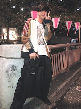 「TOGA（トーガ）のアイテム（トップス）」を使った、サイガさん（メンズ・185cm）の春コーディネート