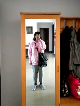 「アイテム（ジャージ）」を使った、Xx要加油喔さん（レディース・166cm・10代）の秋コーディネート