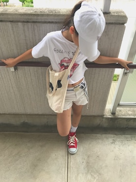 「Guess（ゲス）のアイテム（キャップ）」を使った、a.megumiさん（キッズ・128cm）の夏コーディネート