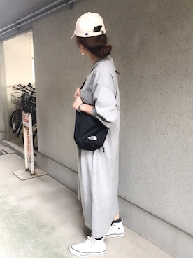 「SHIPS（シップス）のChampion(チャンピオン): SHIPS AUTHENTIC PRODUCTS 別注 LOWキャップ■（キャップ）」を使った、a.megumiさん（レディース・160cm）の夏コーディネート