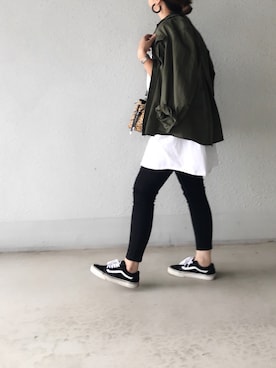 「GRL（グレイル）のアイテム（ピアス（両耳用））」を使った、a.megumiさん（レディース・160cm）の秋コーディネート