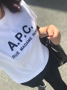 「A.P.C.（アーペーセー）のT-SHIRTS JIMMY RUE MADAME emb 19PC JPS（Tシャツ/カットソー）」を使った、a.megumiさん（レディース・160cm）の秋コーディネート