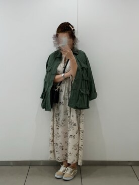 「FRAMeWORK（フレームワーク）のアイテム（ミリタリージャケット）」を使った、a.megumiさん（レディース・160cm）の春コーディネート