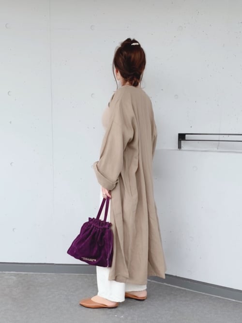 Deuxieme Classe（ドゥーズィエムクラス）の「HELMSMOOR LINEN コート
